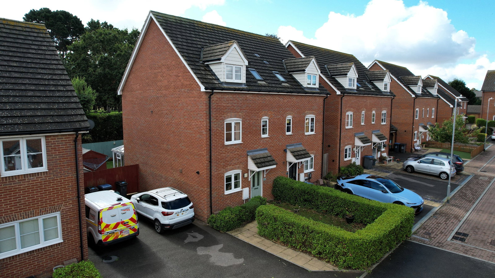Semi Detached House for sale in Deal, Scholars Close, Deal, CT14 9FA