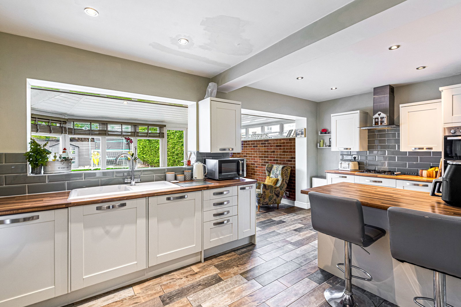 Semi Detached House for sale in Leicester, Long Furrow, East Goscote, Leicester, LE7 3ZN