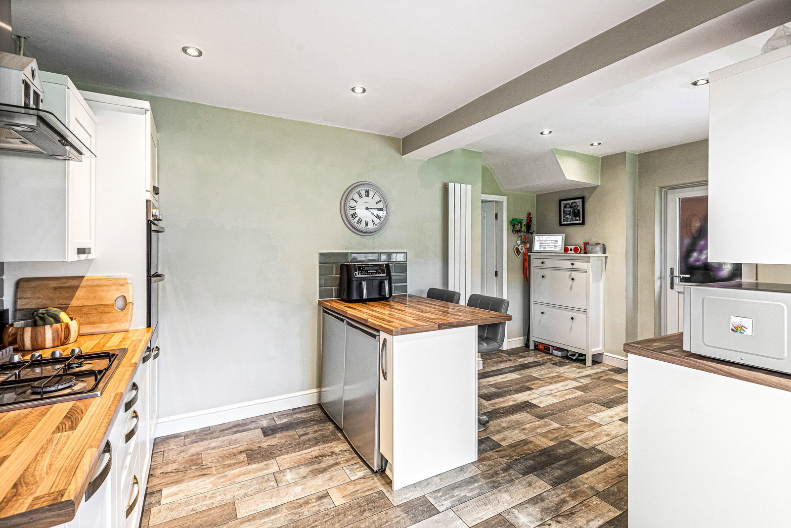 Semi Detached House for sale in Leicester, Long Furrow, East Goscote, Leicester, LE7 3ZN