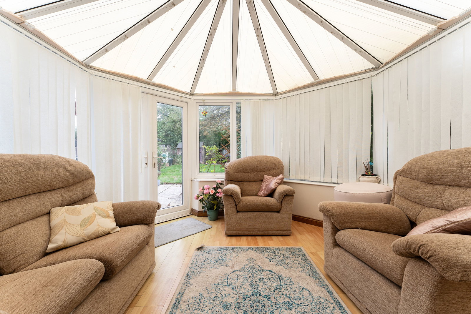 Semi Detached House for sale in Salisbury, Waters Road, Salisbury, SP1, 901 m²