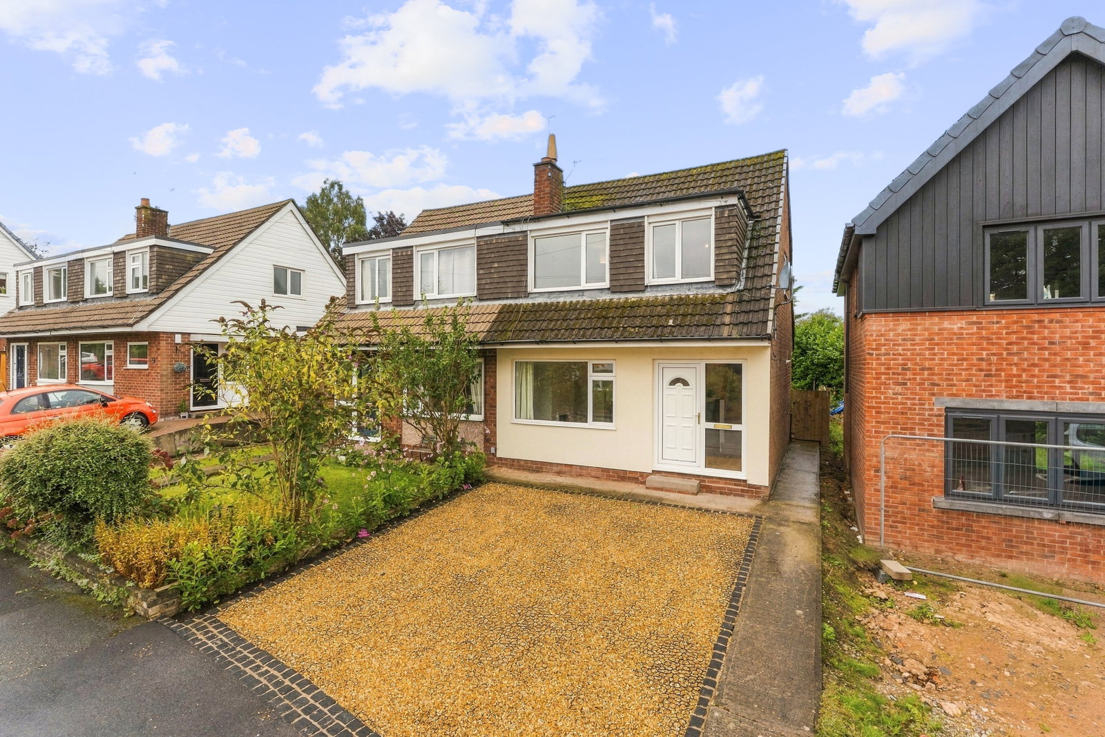 Semi Detached House for sale in Macclesfield, Arbour Close, Tytherington, 775 m²