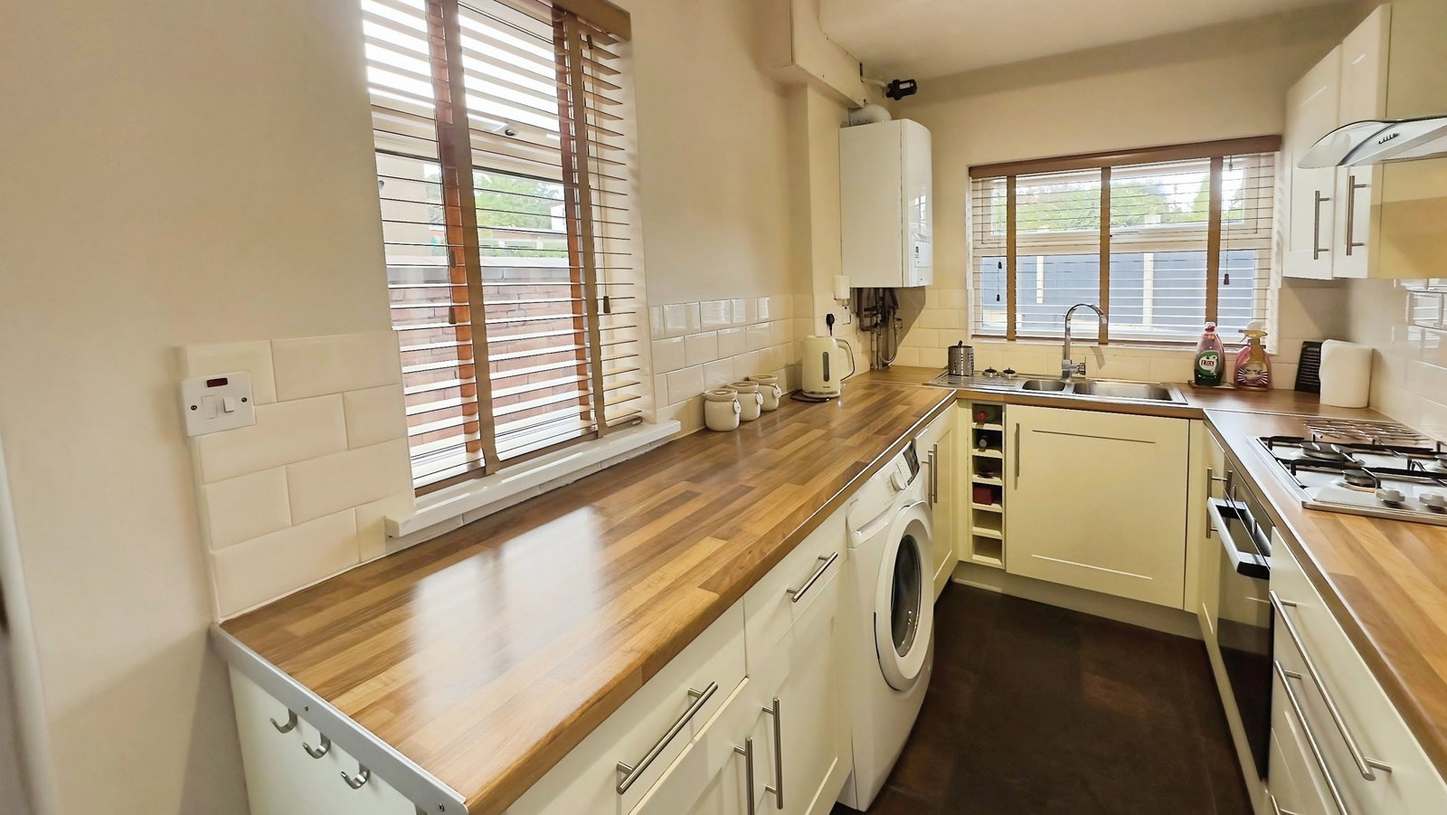 Semi Detached House for sale in Ilkeston, Awsworth Road, Ilkeston, DE7 8JP