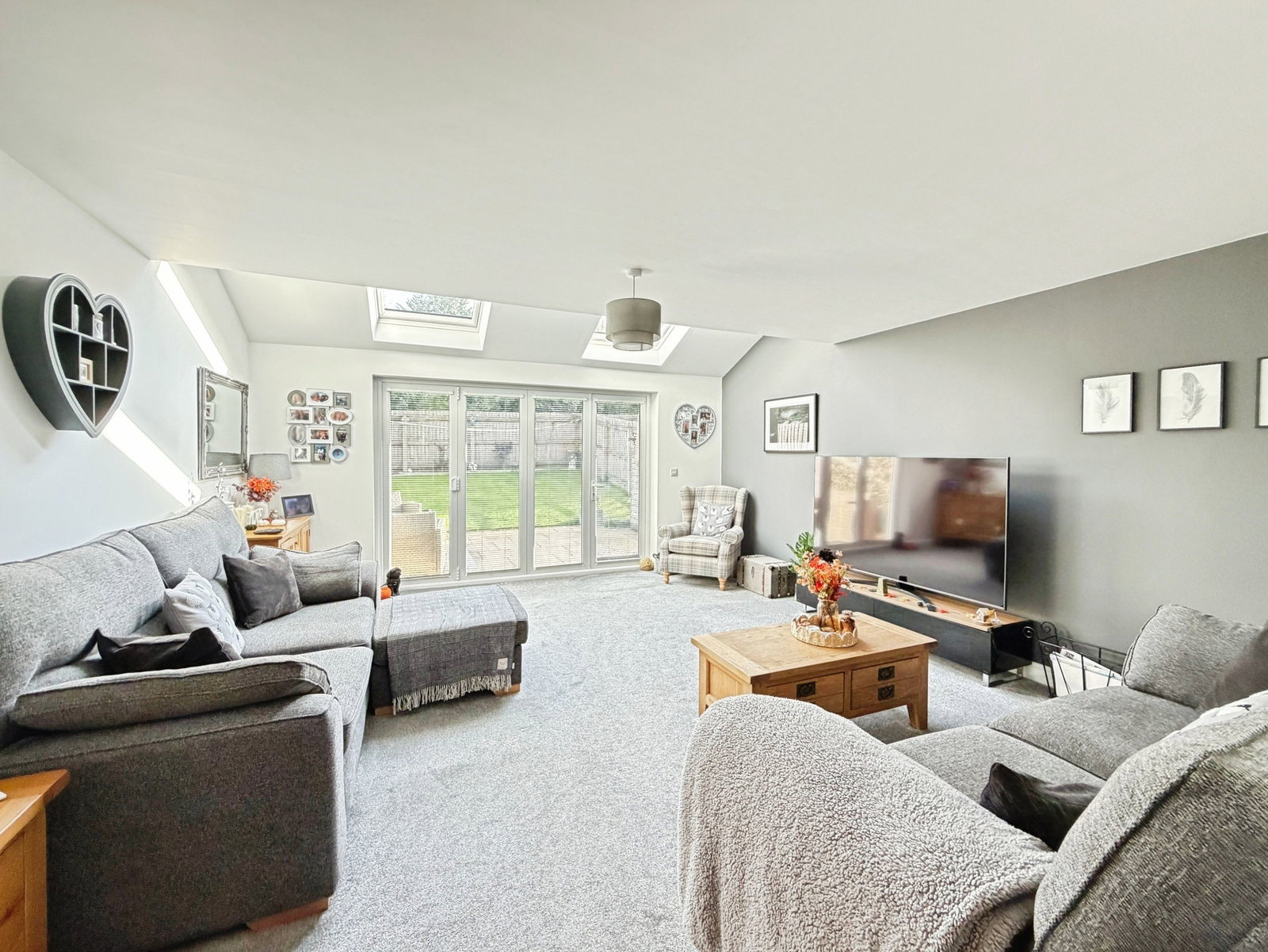Semi Detached House for sale in Cumberland, Garrett Way, Carlisle, Cumberland, CA3 0FU