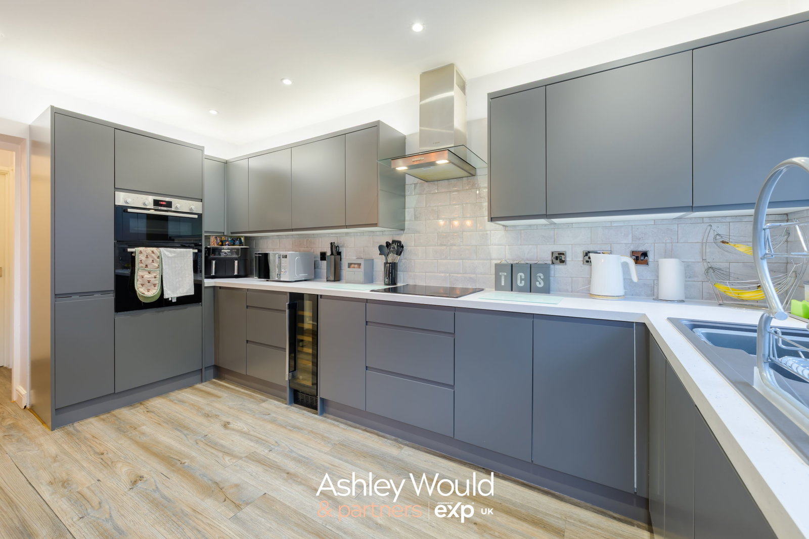 Semi Detached House for sale in Dudley, East Street, Dudley, DY2 7HG