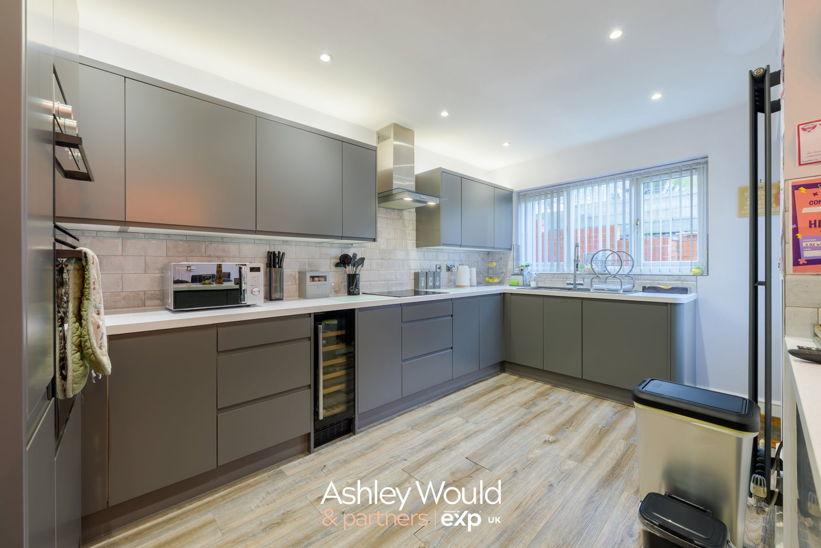 Semi Detached House for sale in Dudley, East Street, Dudley, DY2 7HG