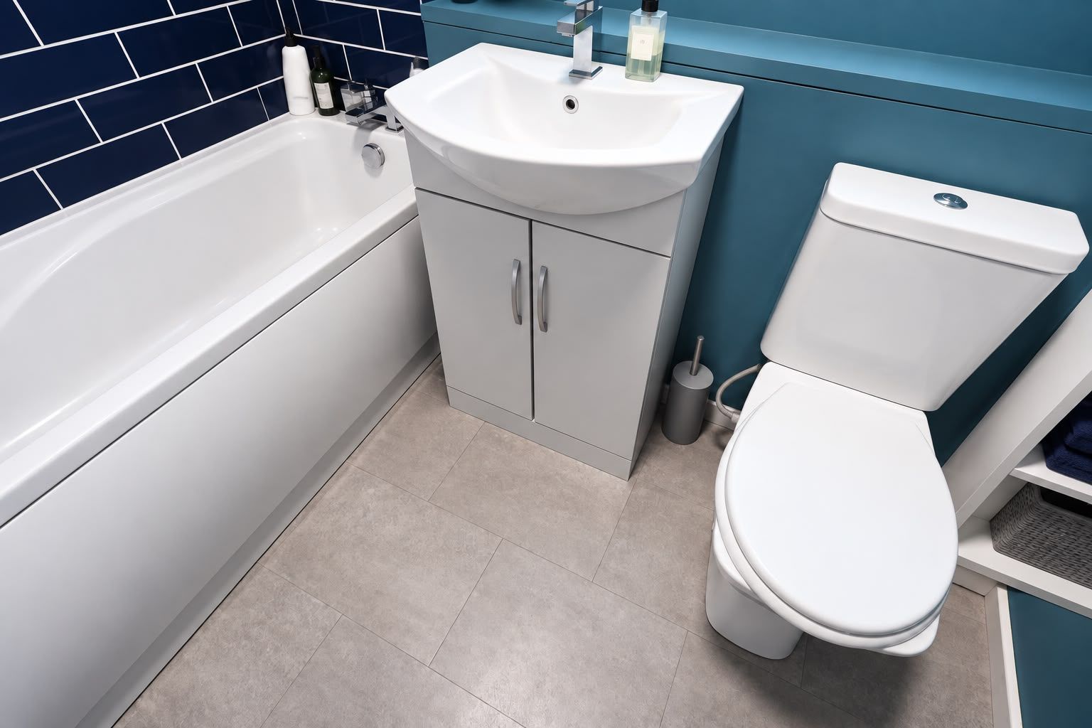 Flat for sale in Orpington, Doveney Close, Orpington, BR5 3WF