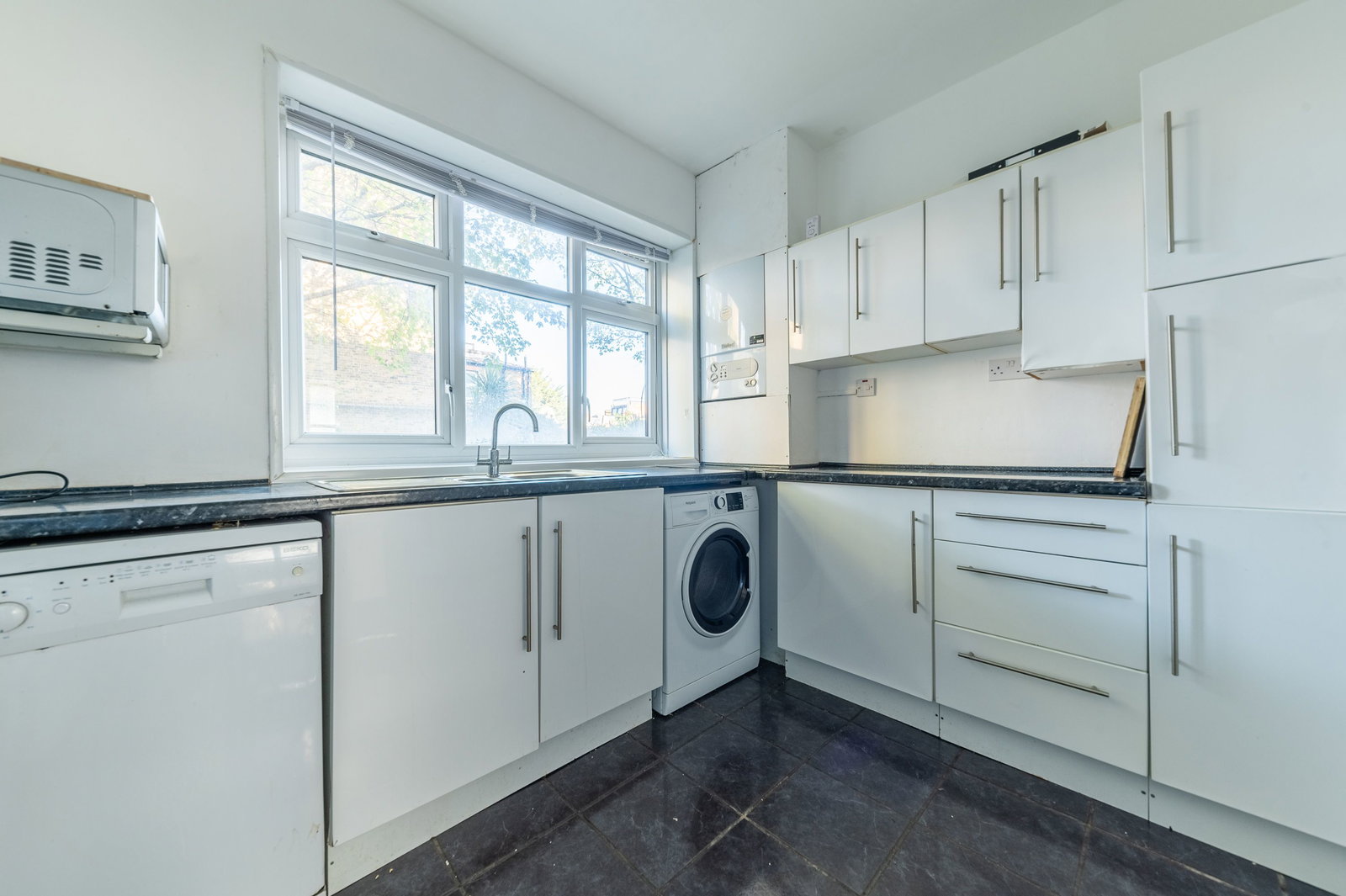 Flat for sale in London, Gowrie Road, Battersea, 447 m²