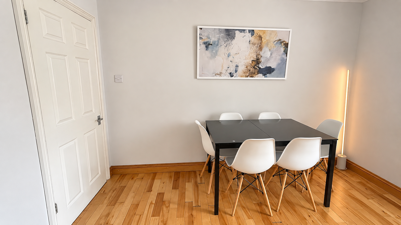 Flat for sale in Bromley, Bromley Road, Shortlands, Bromley, BR2 0AH