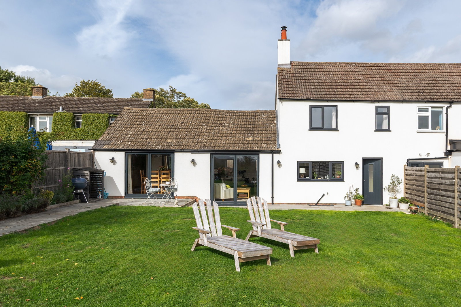 Semi Detached House for sale in Huntingdon, Pheasant Cottage, Keyston, Cambridgeshire