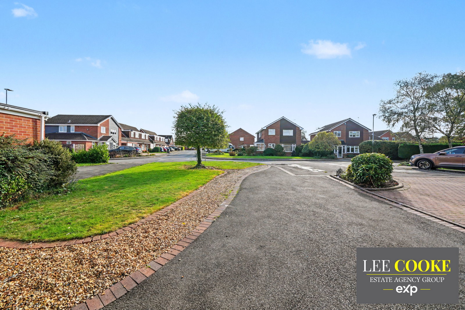 Detached House for sale in Stafford, Downford Close, Wheaton Aston, Stafford, ST19 9QA