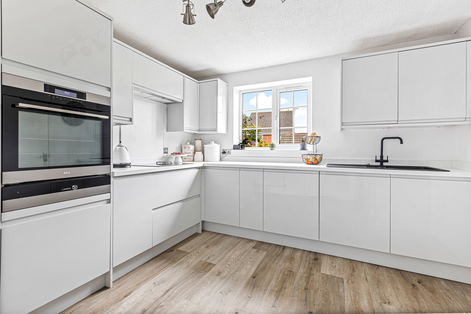 Detached House for sale in Leicester, Jewsbury Way, Braunstone, Leicester, LE3 3RR, 1091 m²