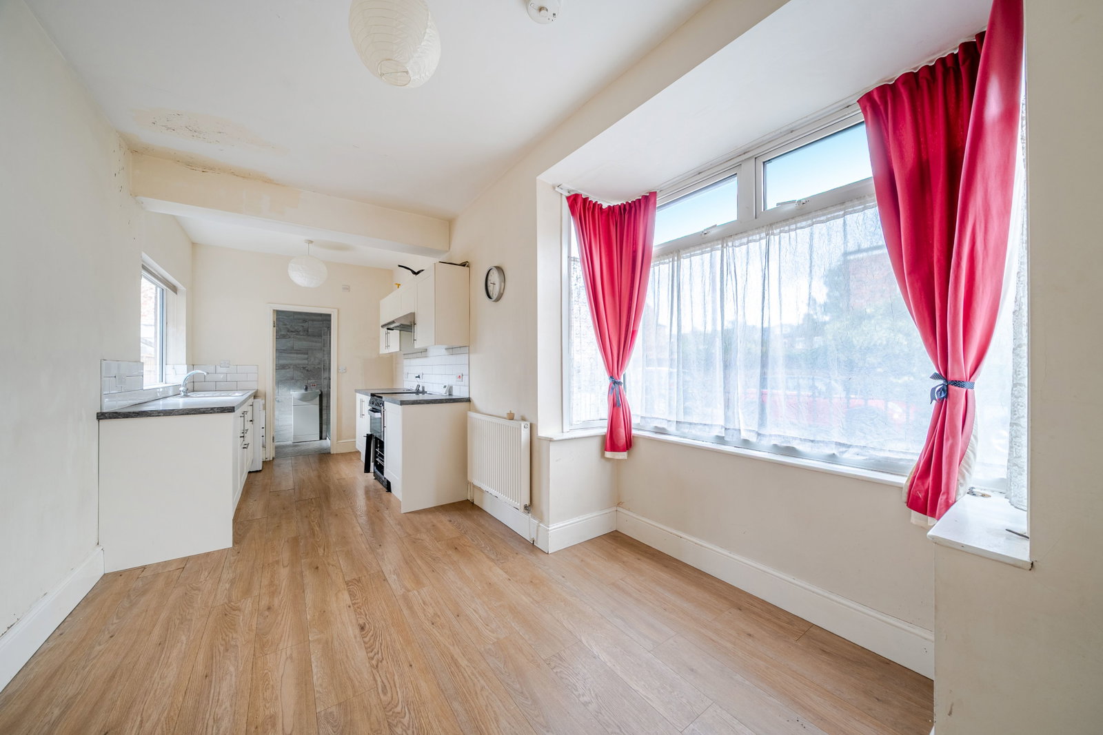 End Of Terrace House for sale in York, Haxby Road, York, YO31 8JS, 1237 m²