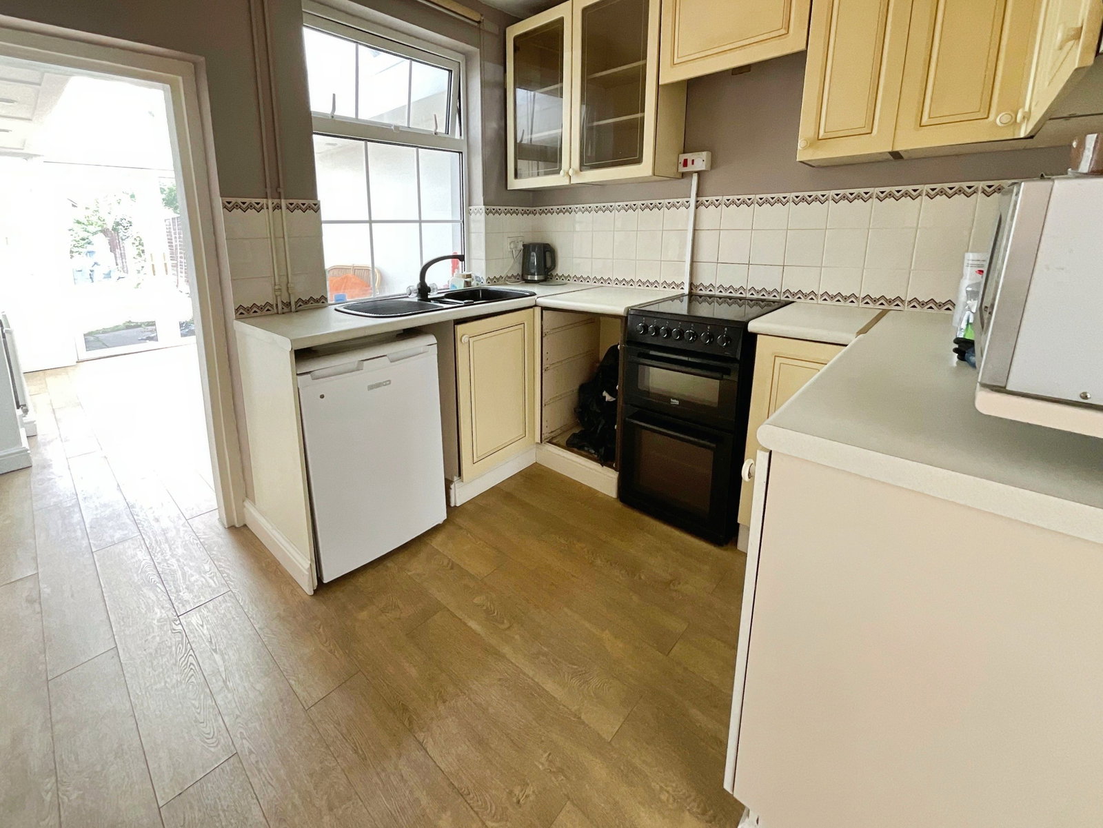 End Of Terrace House for sale in Stourbridge, Hall Street, Oldswinford, Stourbridge, West Midlands, DY8 2JE
