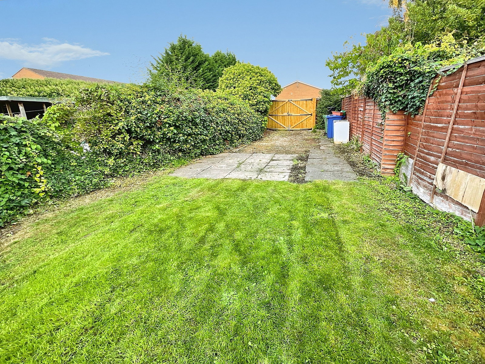 End Of Terrace House for sale in Stourbridge, Hall Street, Oldswinford, Stourbridge, West Midlands, DY8 2JE