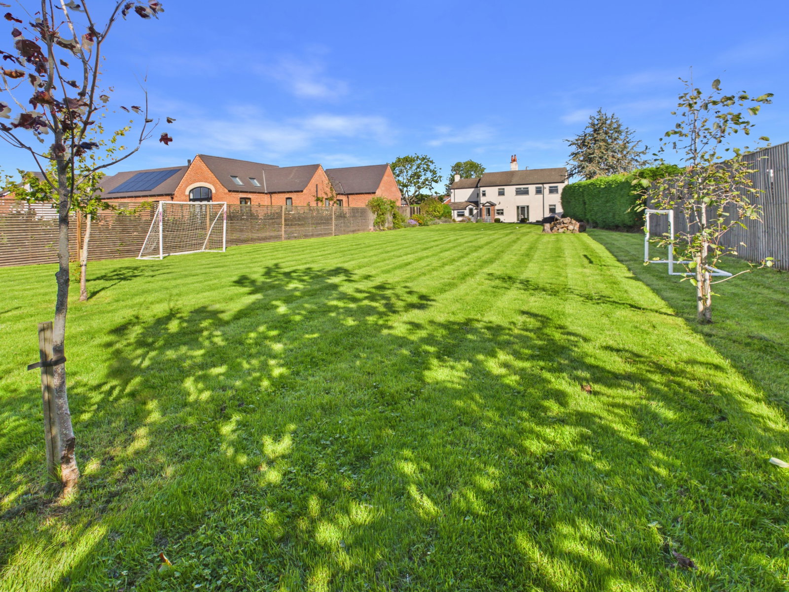Detached House for sale in Crewe, Broughton Road, Crewe, CW1 4NW