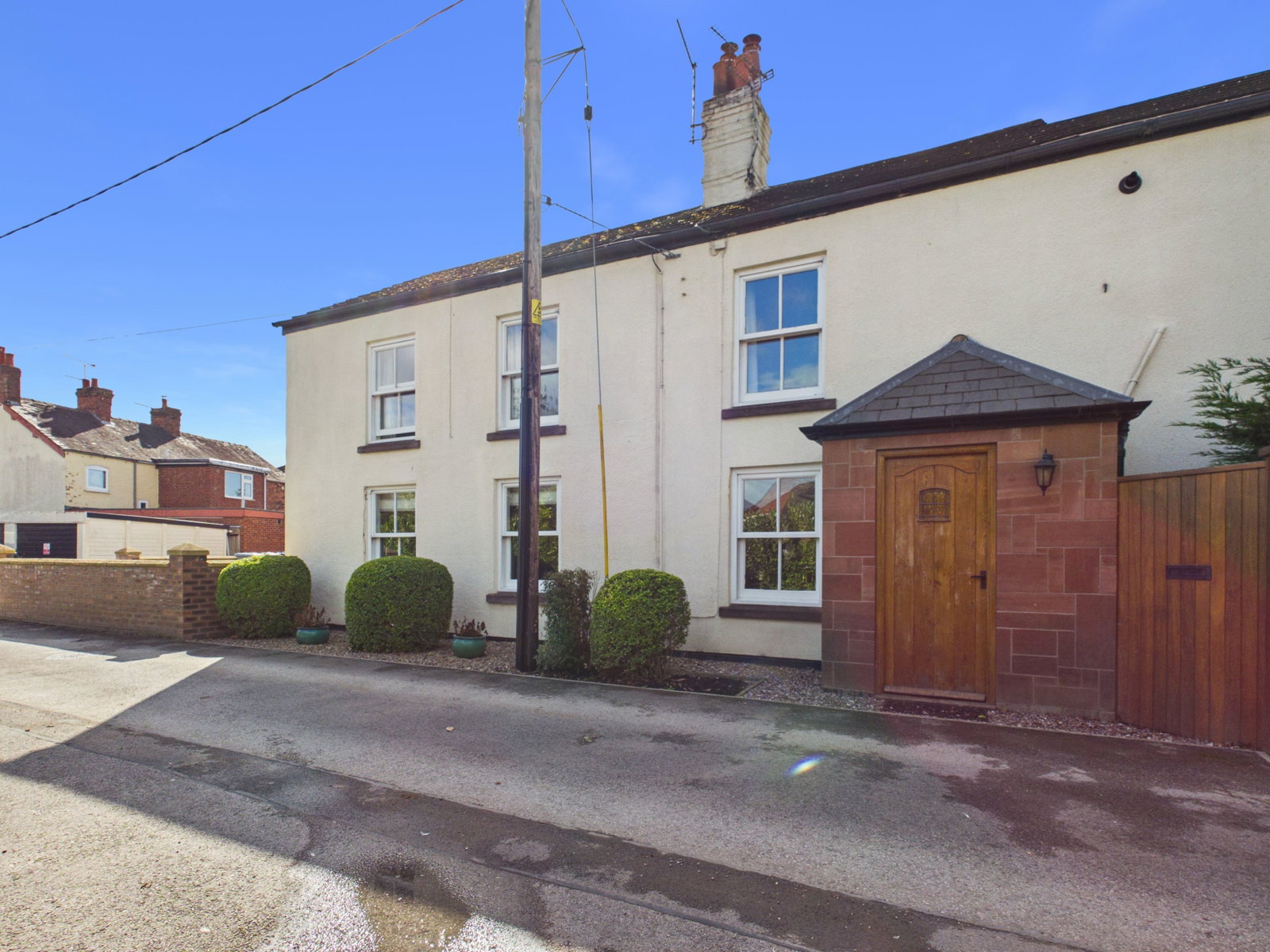 Detached House for sale in Crewe, Broughton Road, Crewe, CW1 4NW