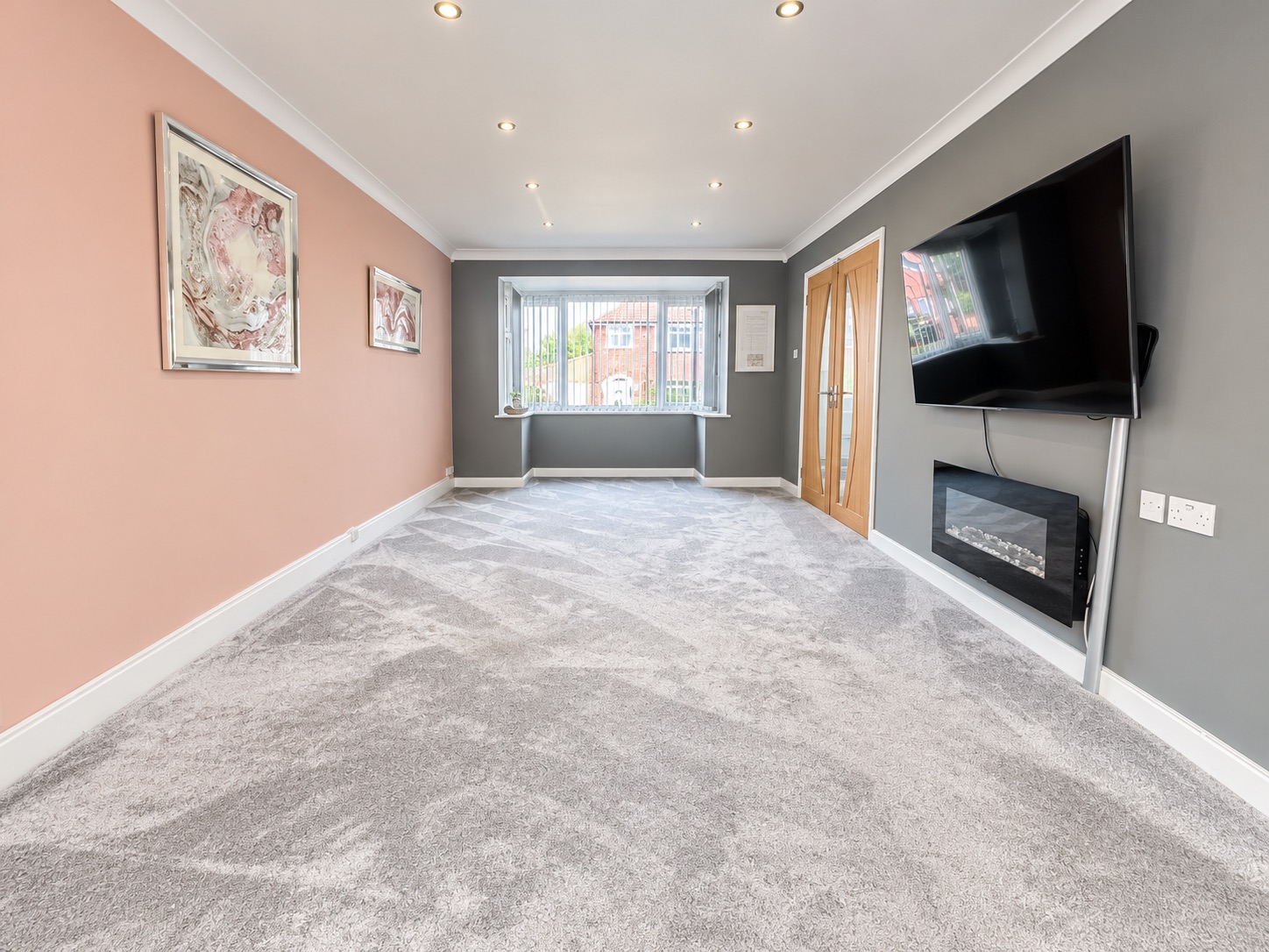 Detached House for sale in Leicester, The Osiers, Braunstone Town, Leicester, LE3 2XN