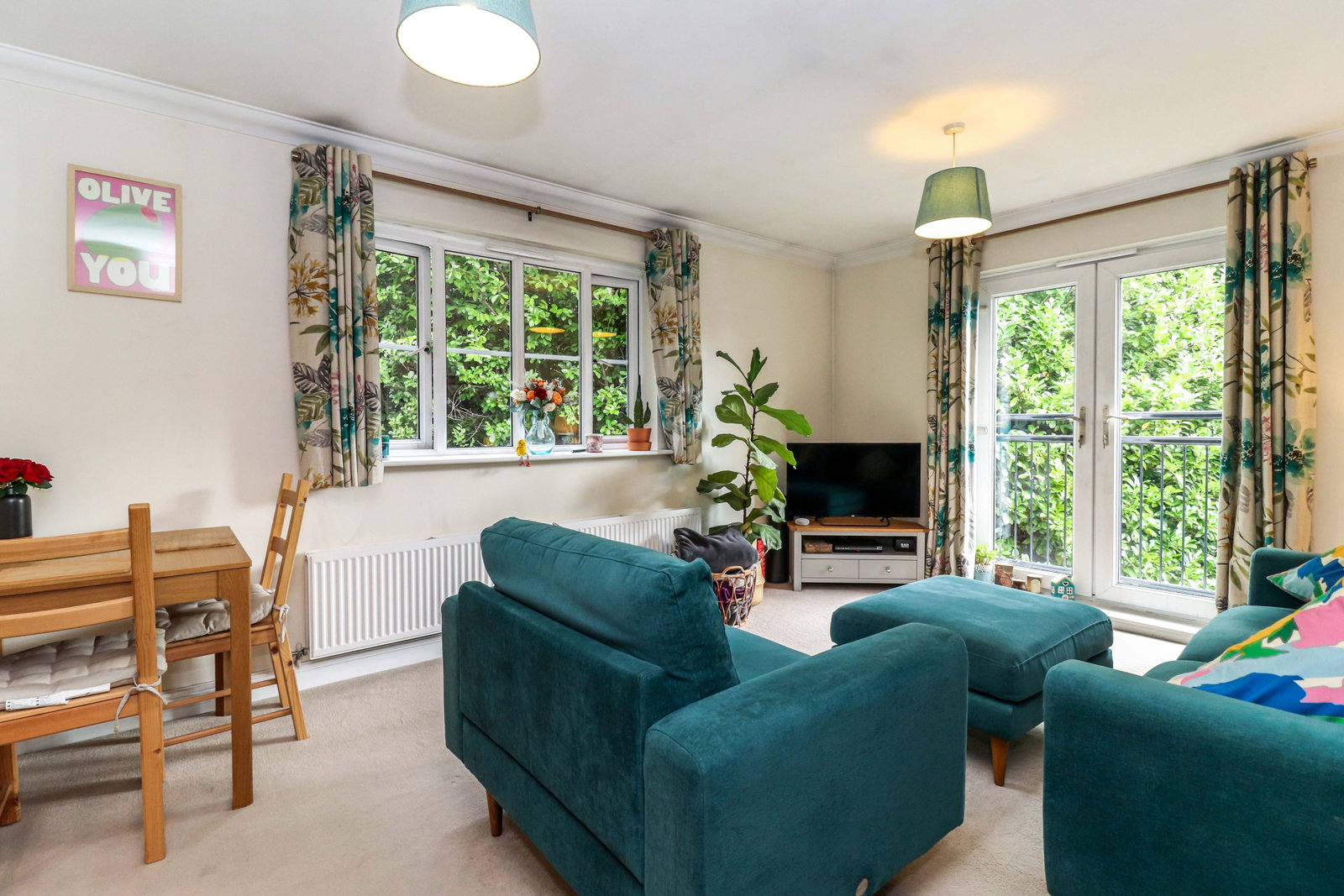 Flat for sale in Chesham, Farriers Way, Chesham, Buckinghamshire, HP5 2FE, 692 m²