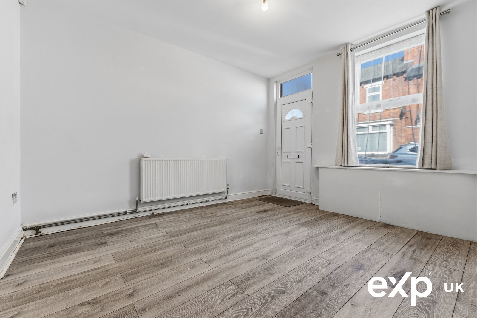 Terraced House for sale in Nottingham, Athorpe Grove, Nottingham, NG6 0AJ, 651 m²