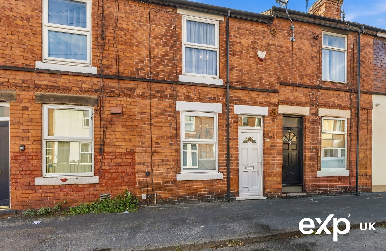 Terraced House for sale in Nottingham, Athorpe Grove, Nottingham, NG6 0AJ, 651 m²