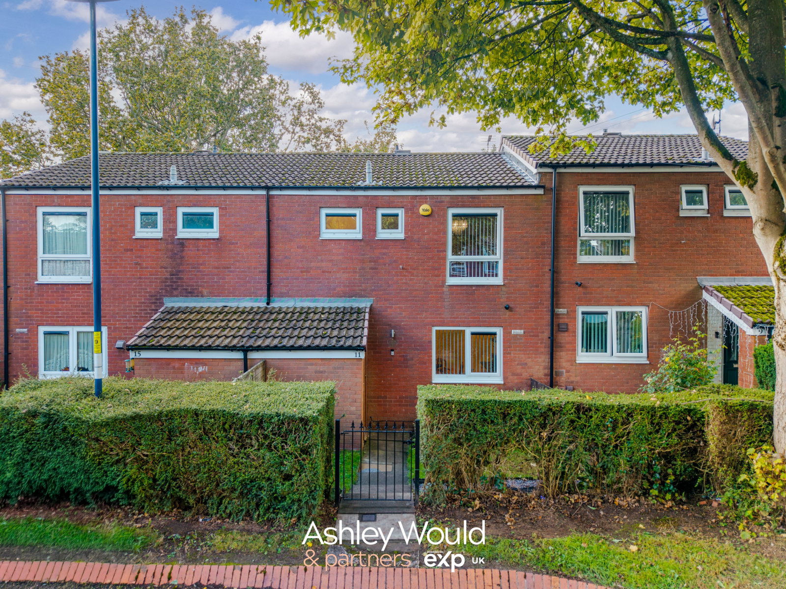 Terraced House for sale in Birmingham, Stuarts Way, Birmingham, B32