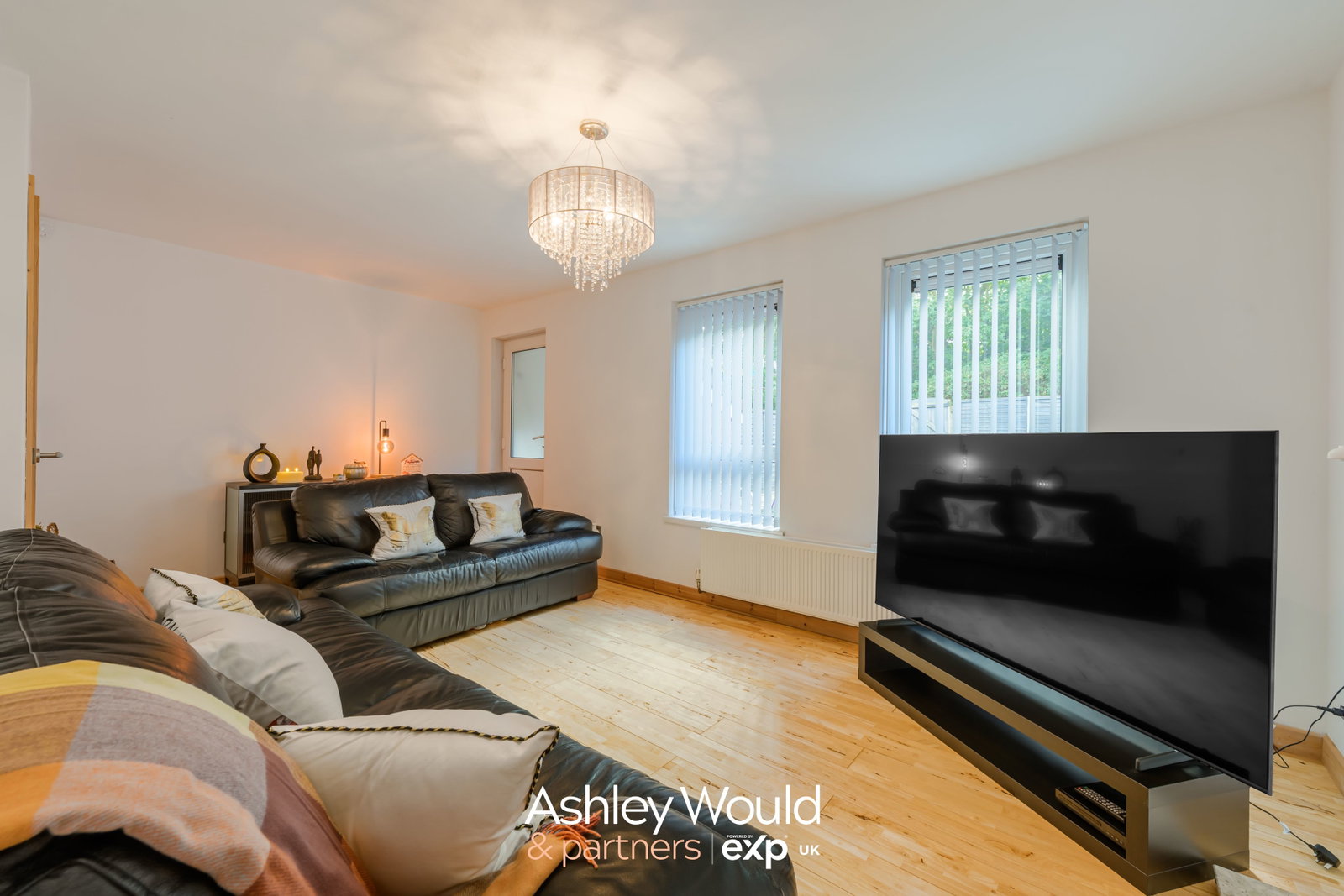 Terraced House for sale in Birmingham, Stuarts Way, Birmingham, B32