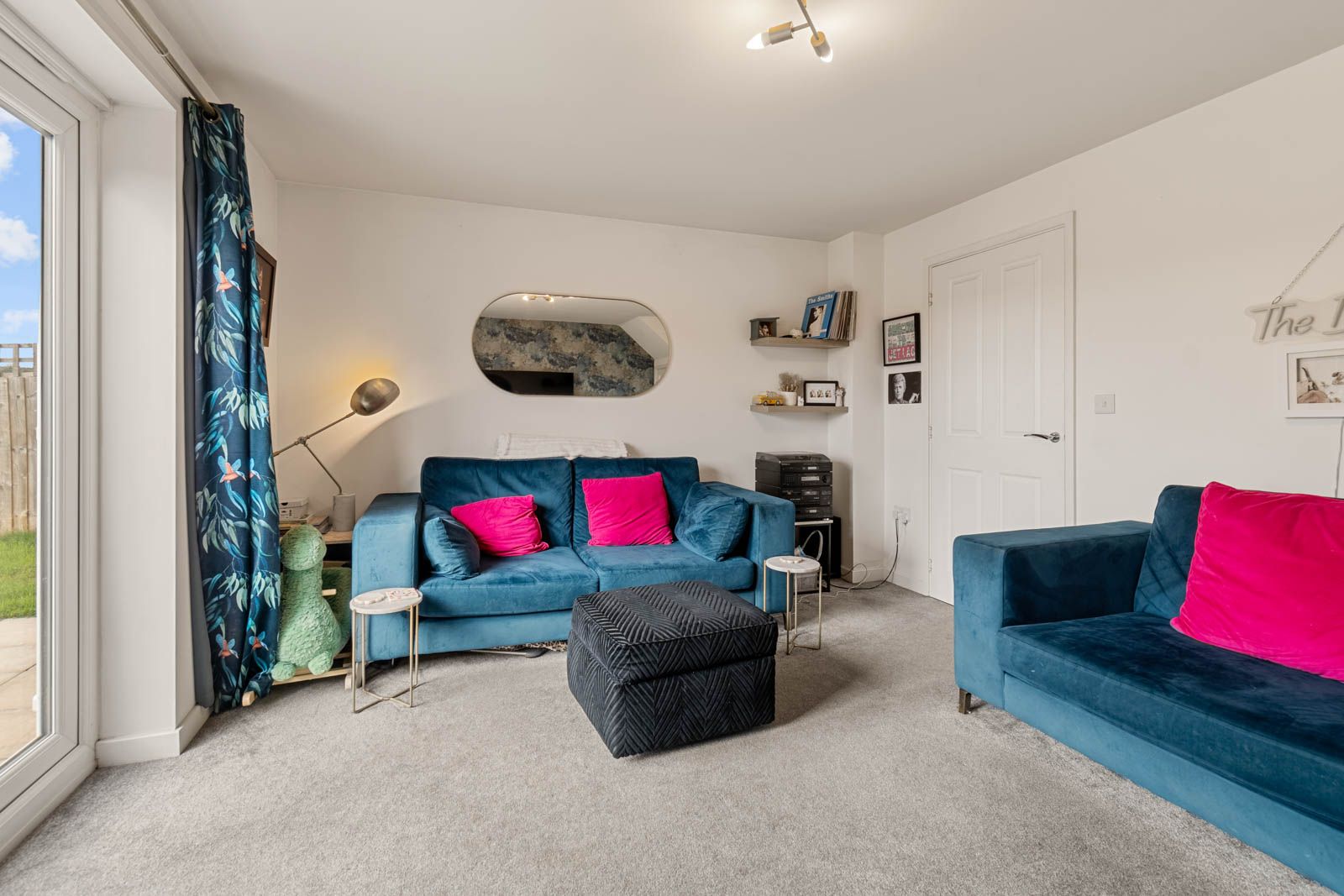 Semi Detached House for sale in Bradford, Meadow Walk Drive, Bradford, BD2