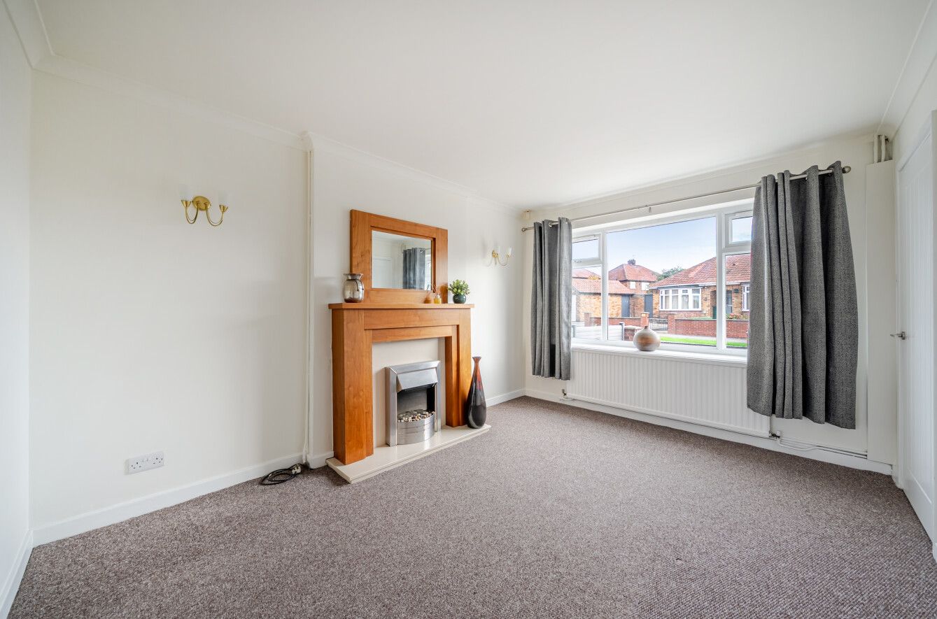 Detached House for sale in York, Highthorn Road, York, YO31 9HF, 965 m²
