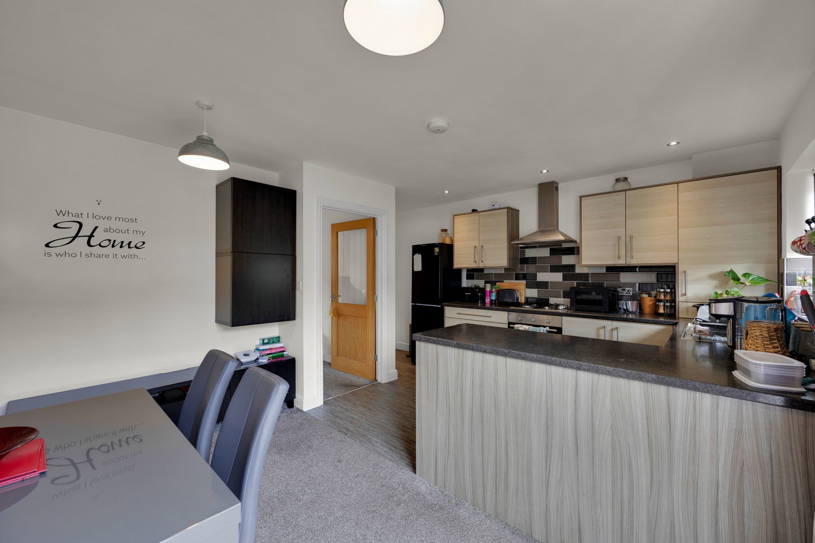 End Of Terrace House for sale in Sandbach, Bradwall Road, Sandbach