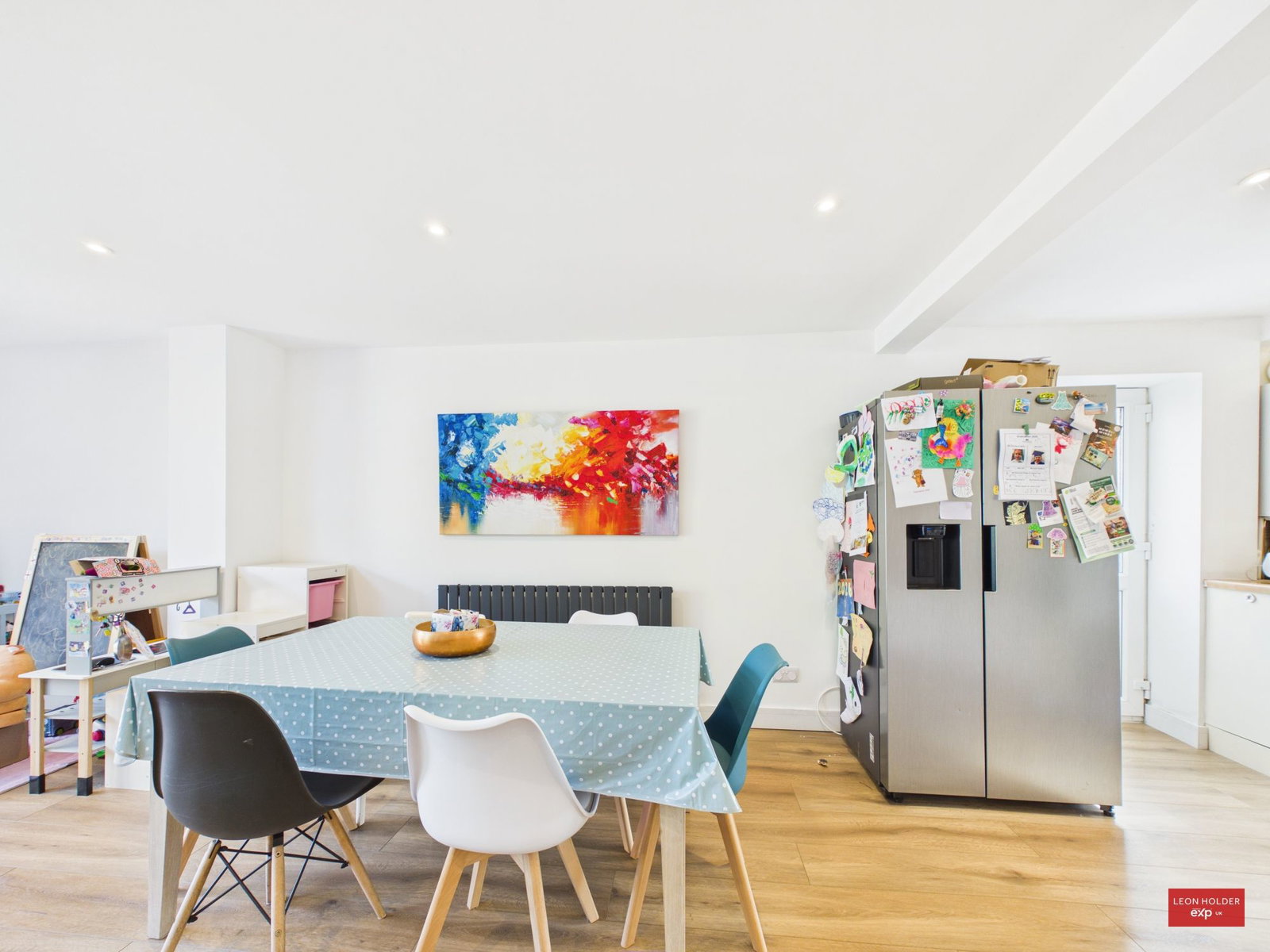 Semi Detached House for sale in Cheltenham, Longway Avenue, Charlton Kings, Cheltenham, GL53 9JJ