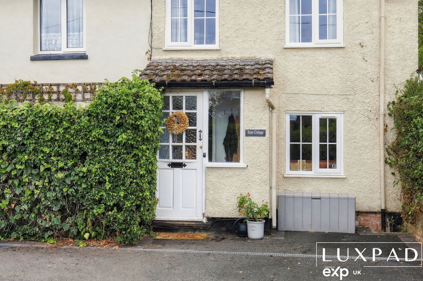 Semi Detached House for sale in Ipswich, Rose Cottage, The Causeway, Hitcham, Ipswich, IP7 7NE, 6704 m²