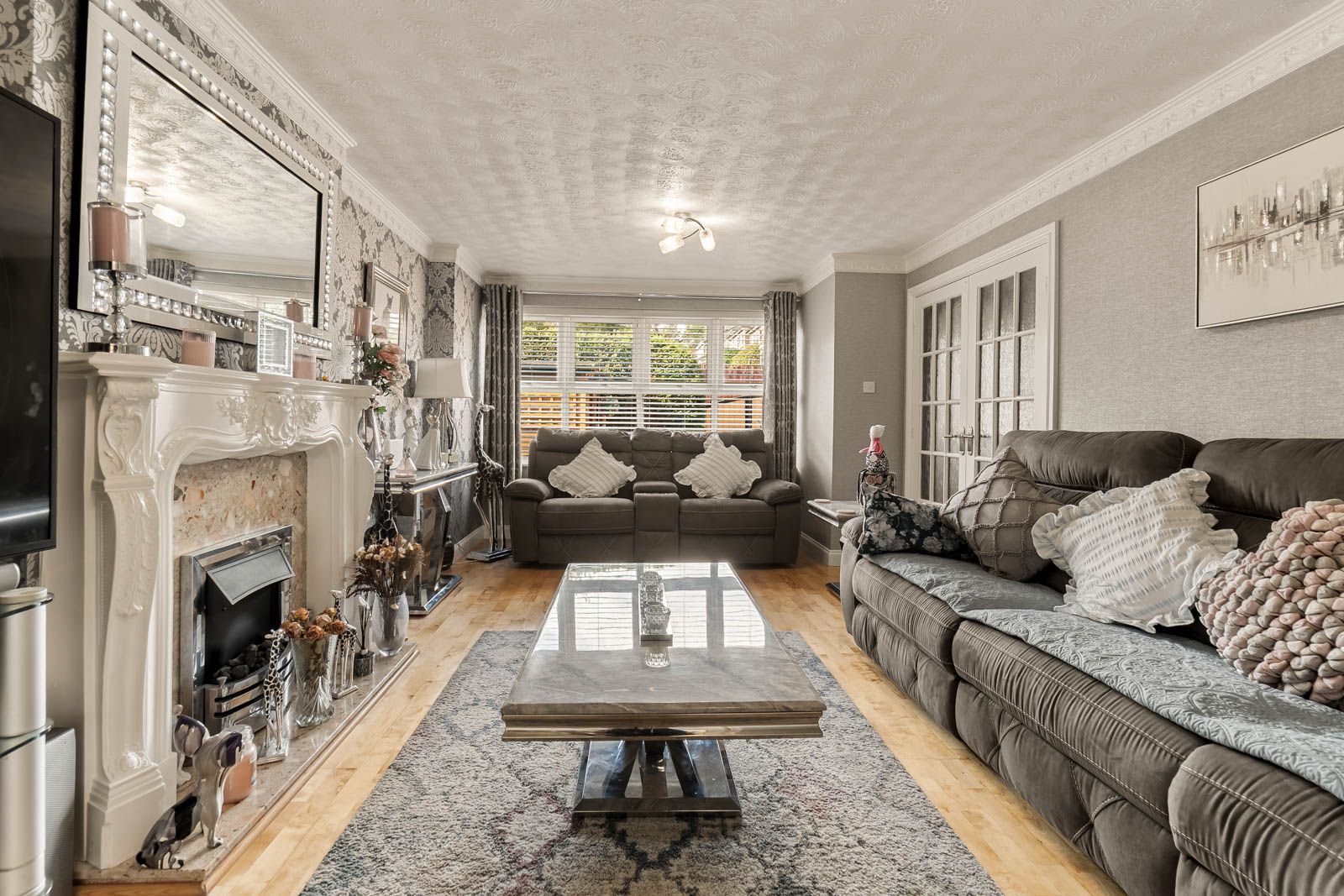 Detached House for sale in Bradford, Marquis Avenue, Oakenshaw