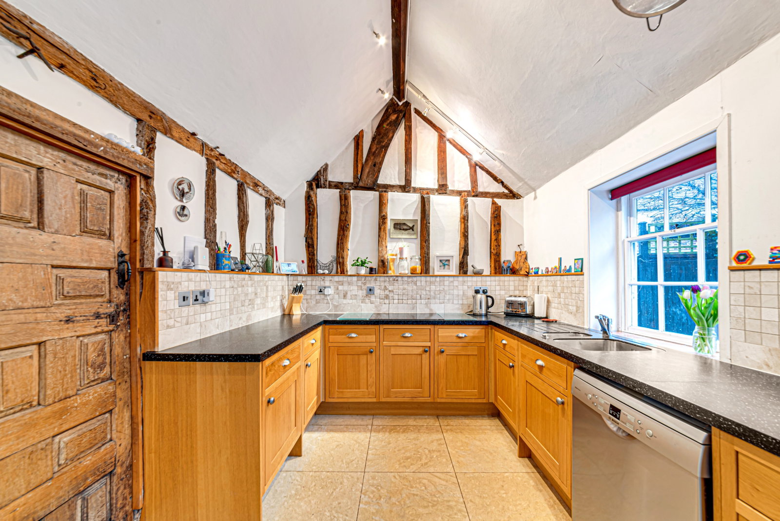 End Of Terrace House for sale in Tunbridge Wells, High Street, Lamberhurst, Tunbridge Wells, TN3 8EB