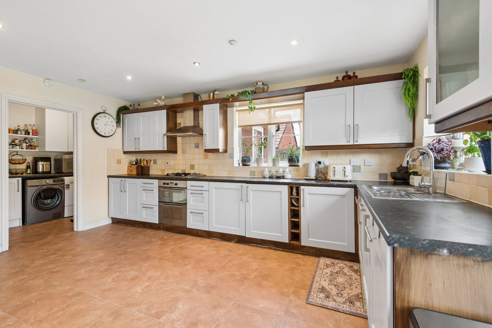Detached House for sale in Biggleswade, Cambridge Road, Langford, Biggleswade, SG18, 2220 m²