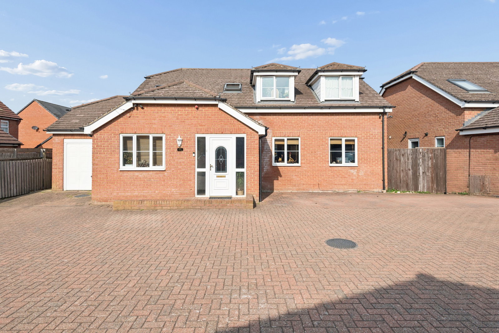 Detached House for sale in Biggleswade, Cambridge Road, Langford, Biggleswade, SG18, 2220 m²