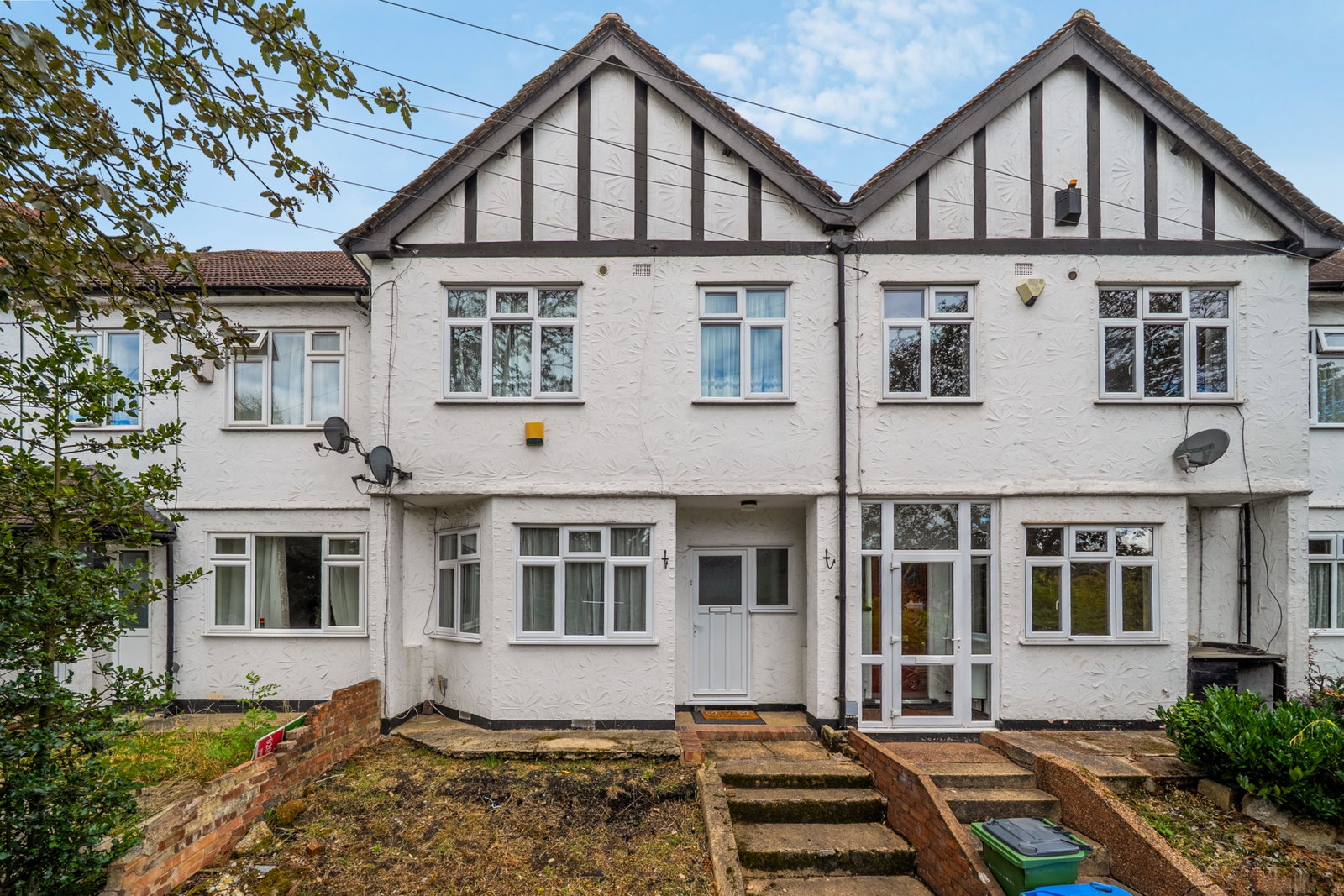 Terraced House for sale in London, Alliance Road, London, SE18 2BA