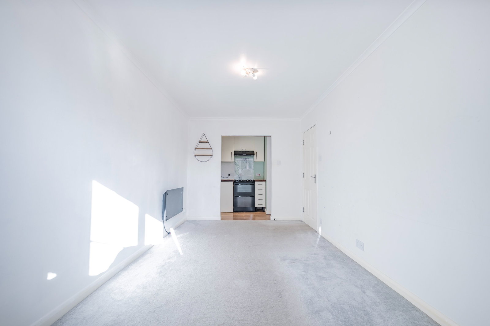 Flat for sale in Crowborough, Whitehill Road, Crowborough, TN6 1NW