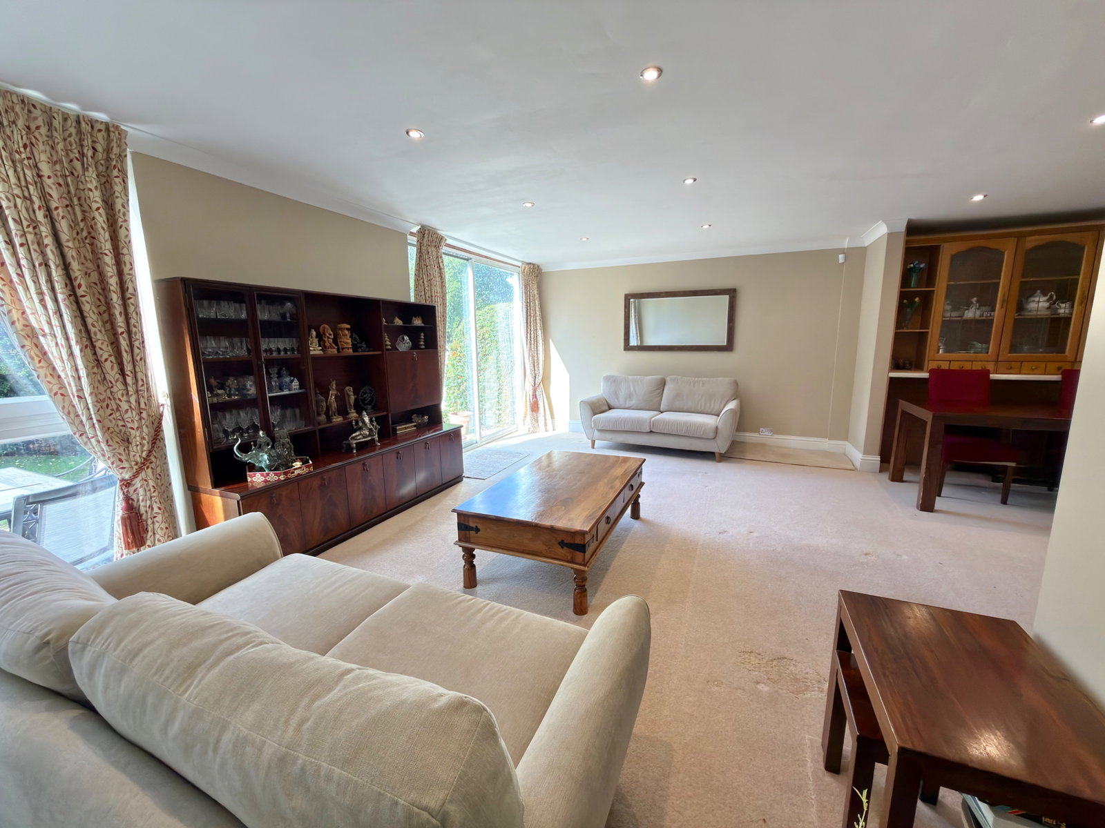 Detached House for sale in Harrow, Kynaston Wood, Harrow, HA3, 1857 m²
