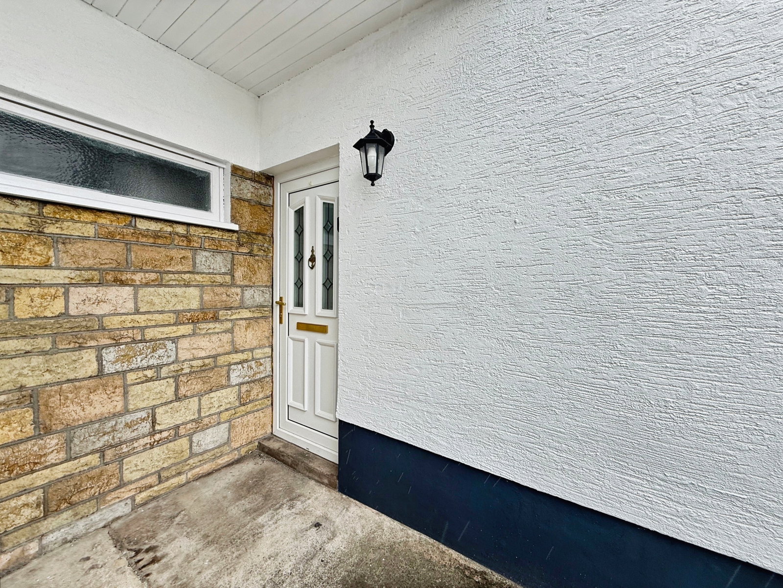 Semi Detached Bungalow for sale in Swansea, Heol Cae Globe, Loughor, Swansea, West Glamorgan SA4