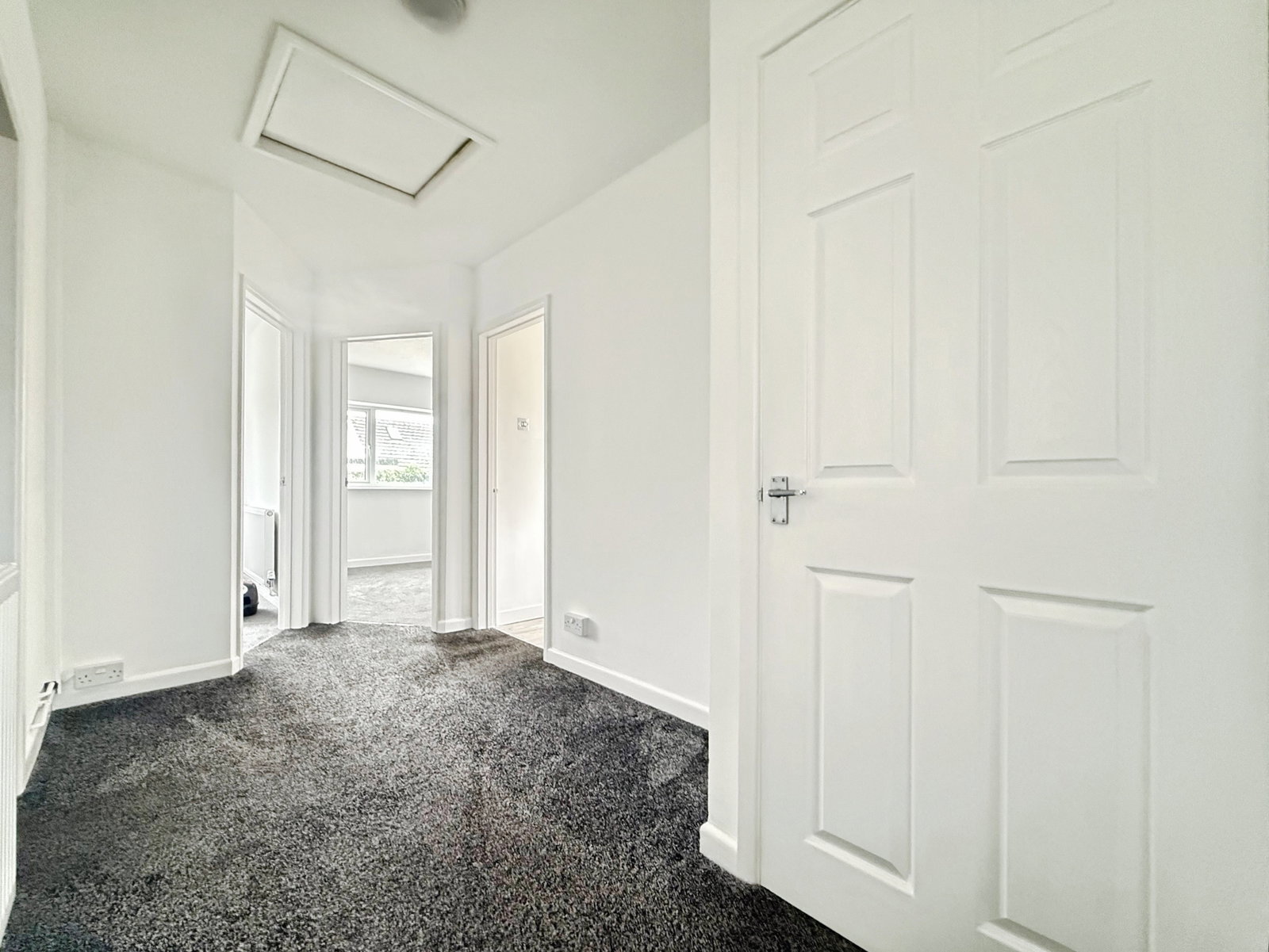 Semi Detached Bungalow for sale in Swansea, Heol Cae Globe, Loughor, Swansea, West Glamorgan SA4