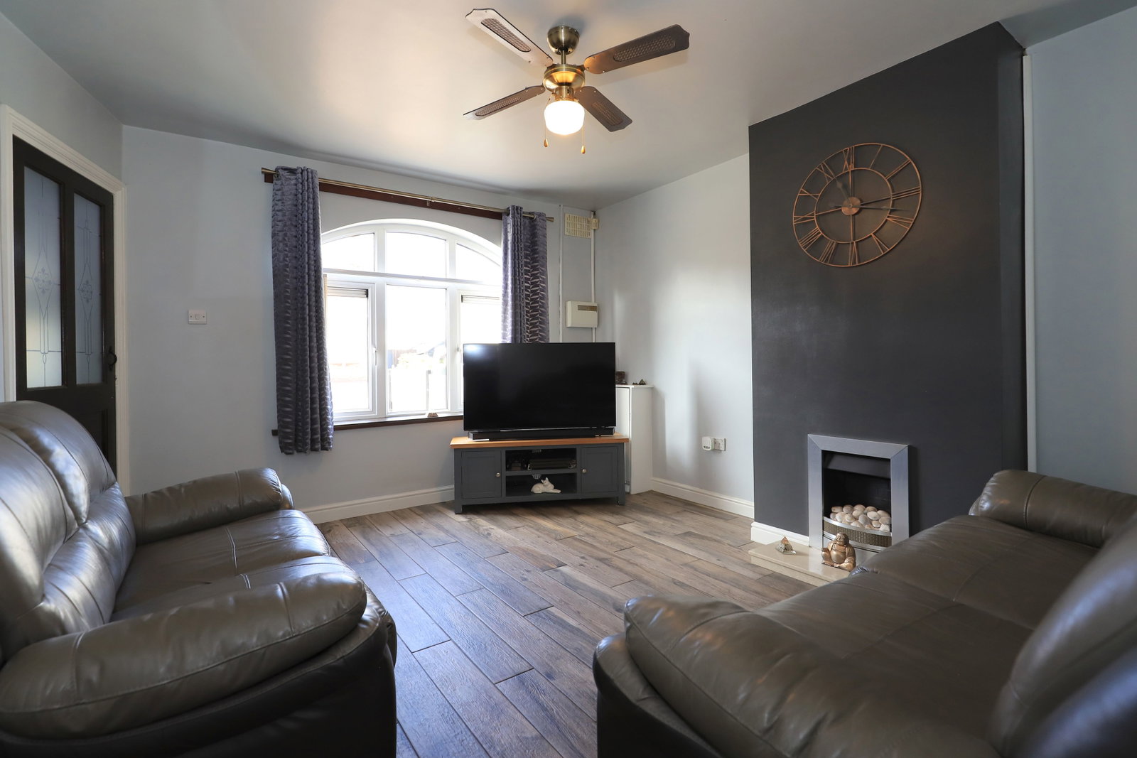 Terraced House for sale in Wolverhampton, Myatt Avenue, Wolverhampton, WV2 2ED, 782 m²