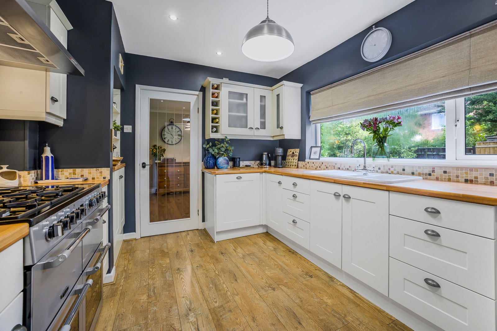 Semi Detached House for sale in Stockton-on-tees, Branksome Grove, Hartburn, 1305 m²