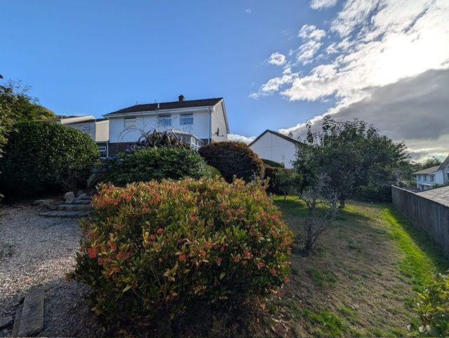 Detached House for sale in St. Austell, Turnavean Road, St. Austell, PL25 5NX