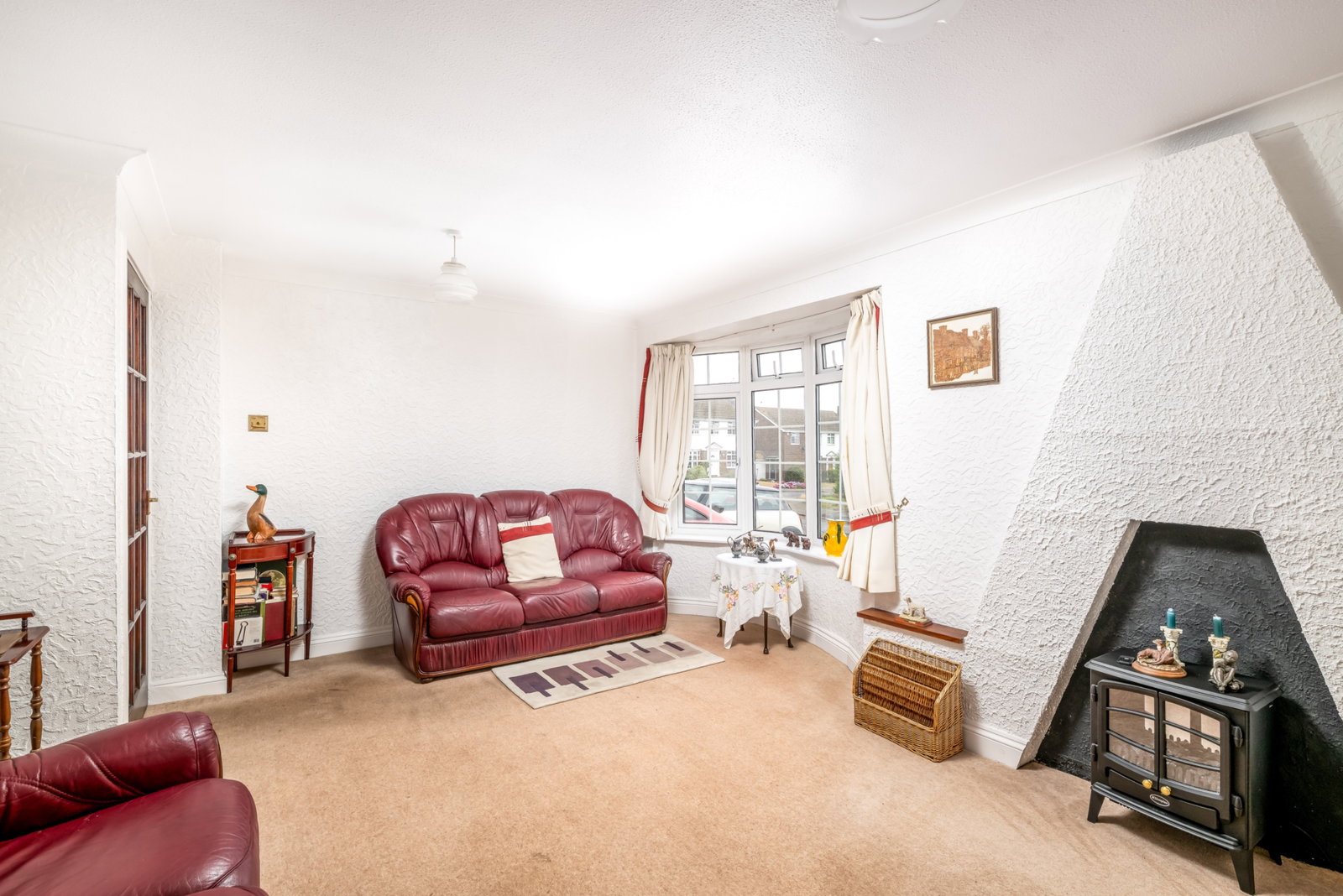 Semi Detached House for sale in Leighton Buzzard, Manor Pound Road, Cheddington, Buckinghamshire, 952 m²