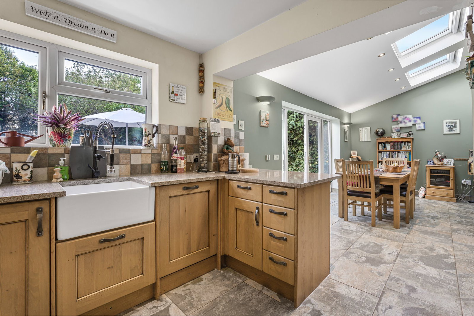 Detached House for sale in Gloucester, Tuffley Avenue, Gloucester, GL1 5
