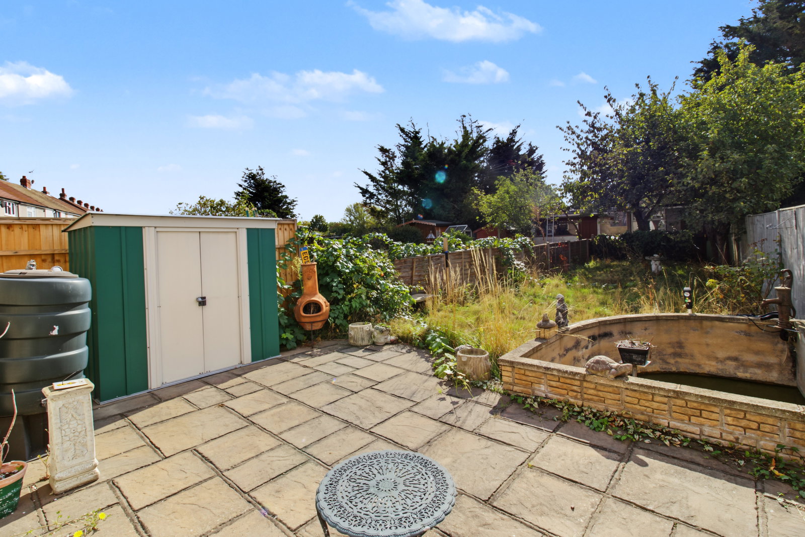 End Of Terrace House for sale in Hornchurch, Diban Avenue, Elm Park, RM12 4YH, 1076 m²