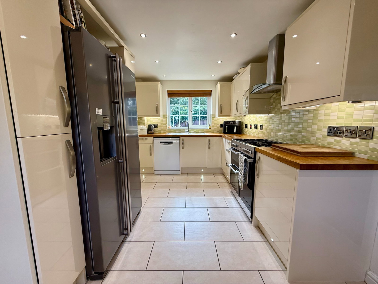 Detached House for sale in Swadlincote, Wood Farm Lane, Woodville