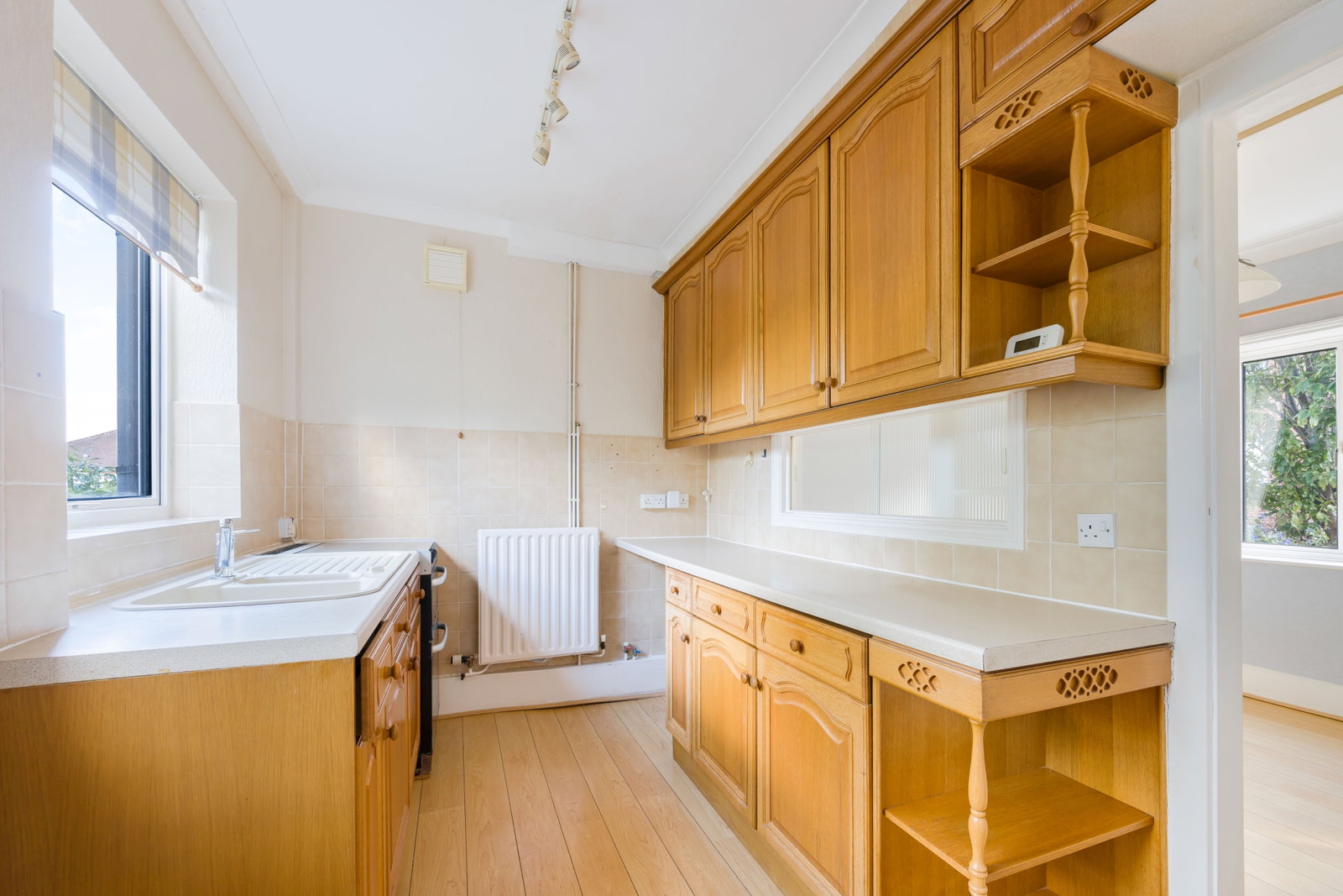 Semi Detached House for sale in Grantham, Wyndham Close in Grantham, 893 m²
