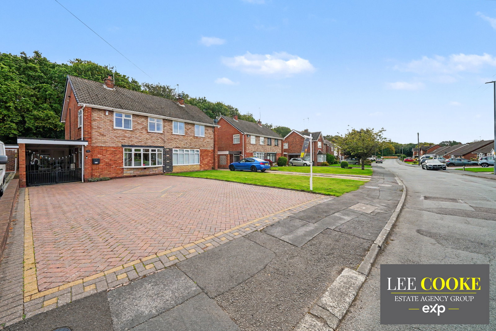 Semi Detached House for sale in Willenhall, Linden Lane, Short Heath, Willenhall, WV12 5NX