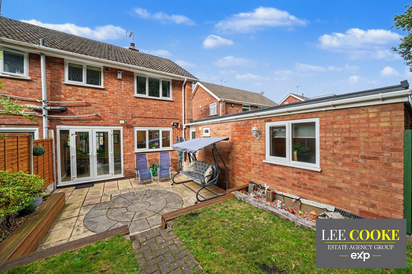 Semi Detached House for sale in Willenhall, Linden Lane, Short Heath, Willenhall, WV12 5NX